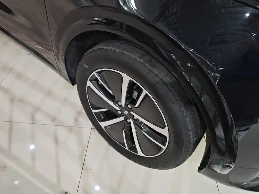 Li Auto Li L6 — миниатюра 6