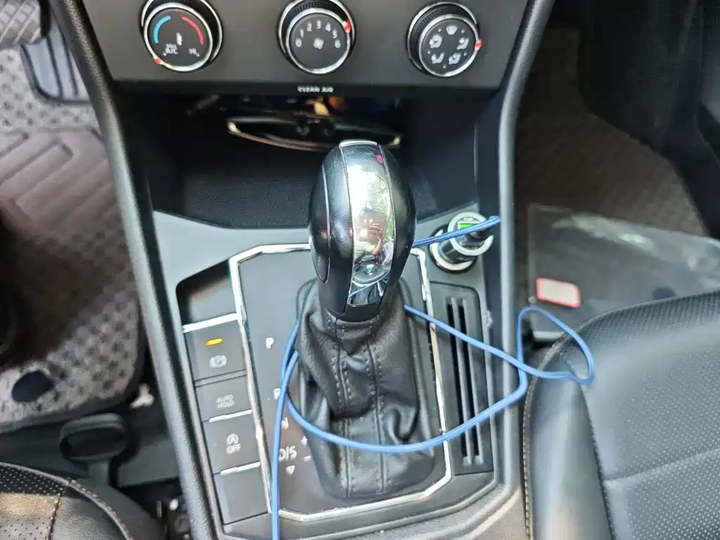 Volkswagen Lavida — миниатюра 10