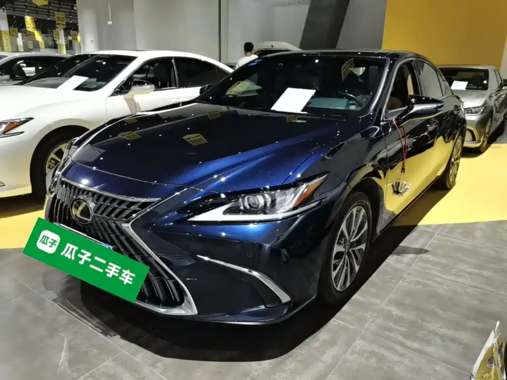Lexus ES — миниатюра 2