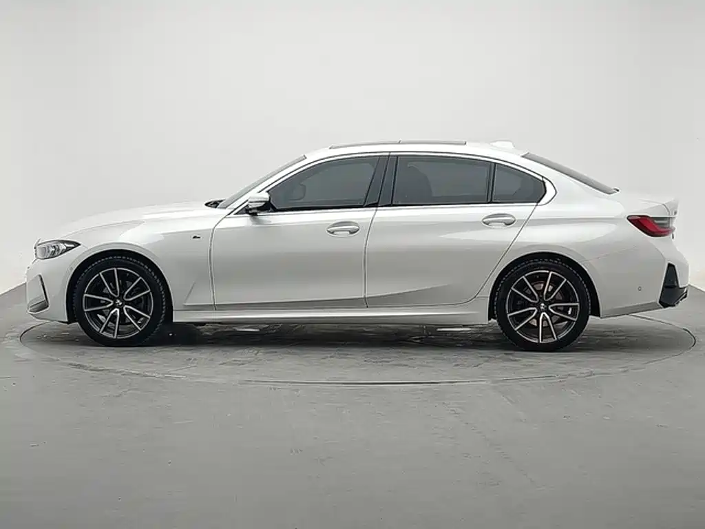 BMW 3 Series — миниатюра 2