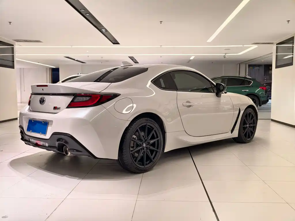Toyota 86 2022 GR 86 2.4L MT