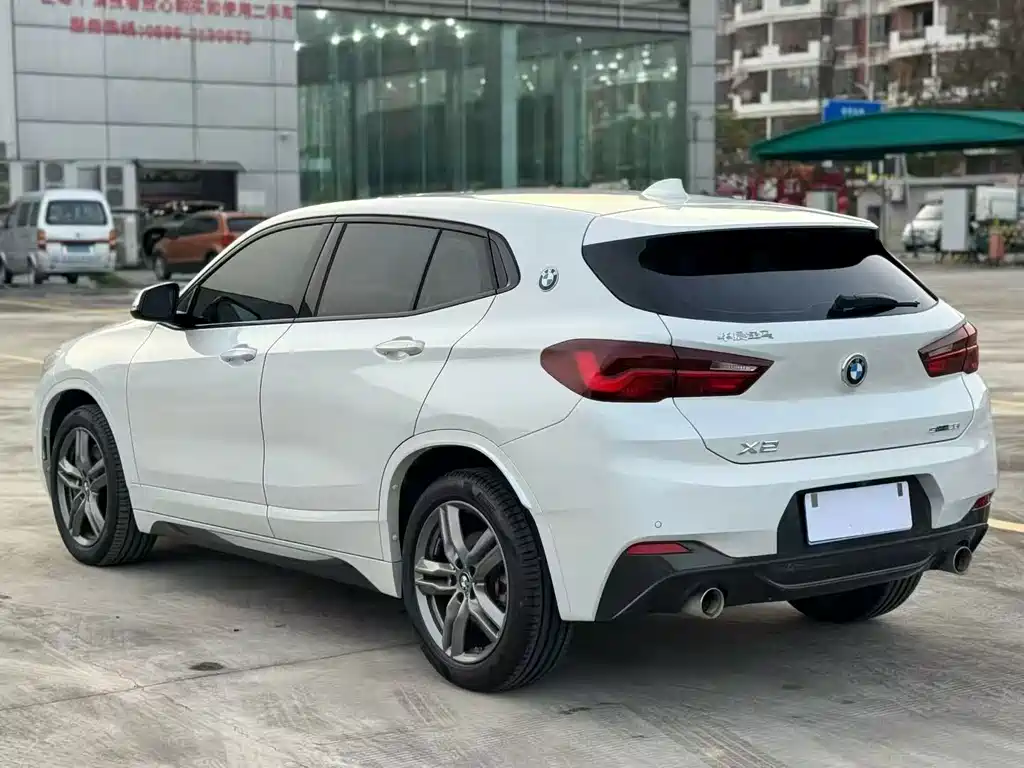 BMW X2 — миниатюра 9