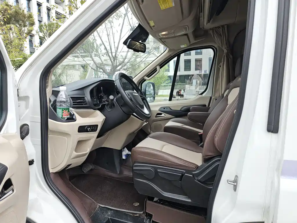 MAXUS V90 RV — миниатюра 15