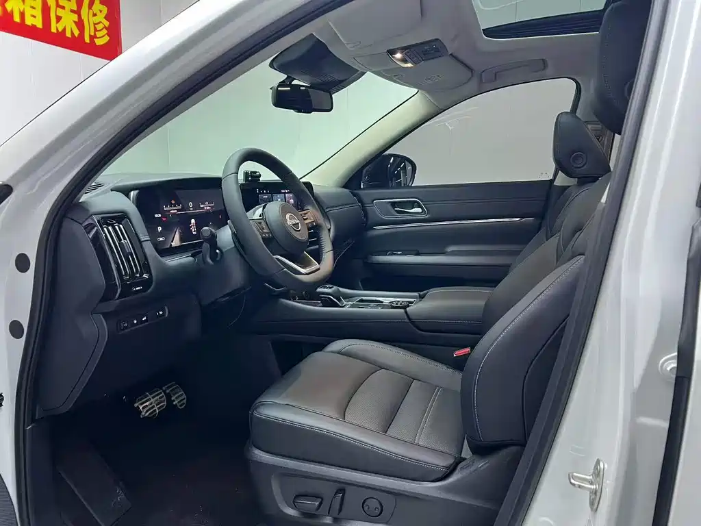 Nissan Teramont — миниатюра 7
