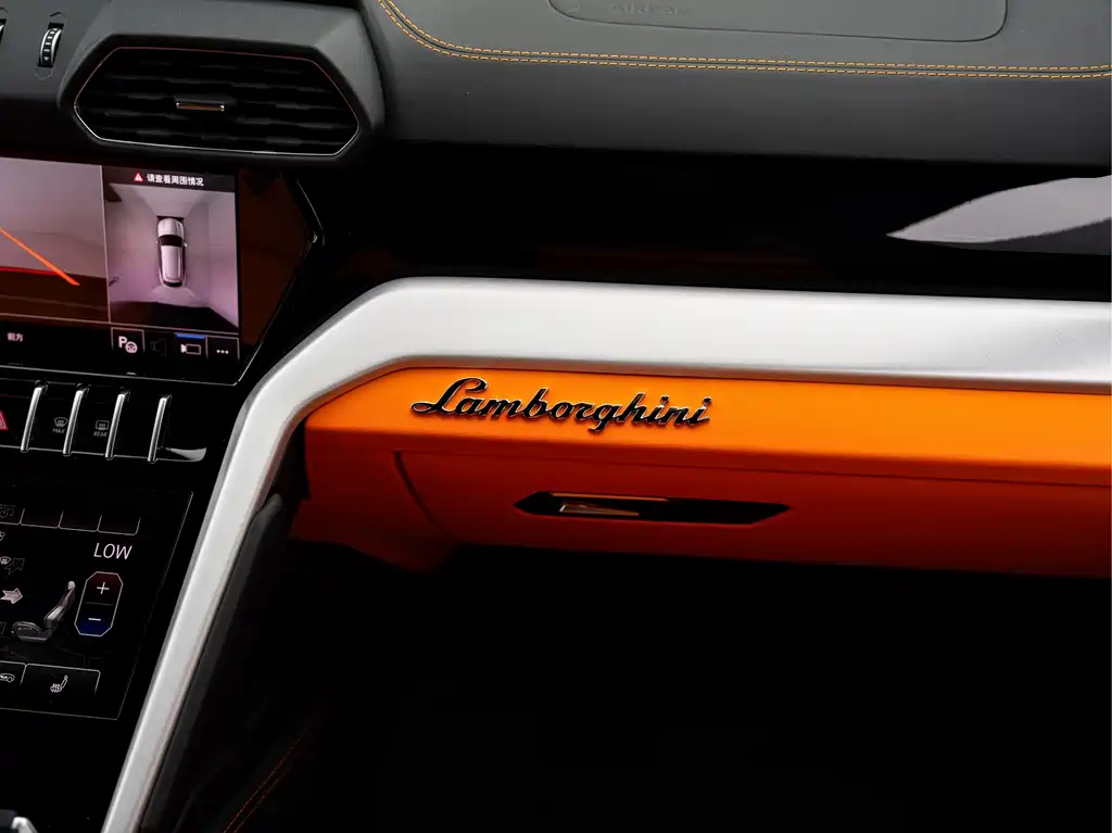 Lamborghini Urus — фотографии объявления, Фото 14