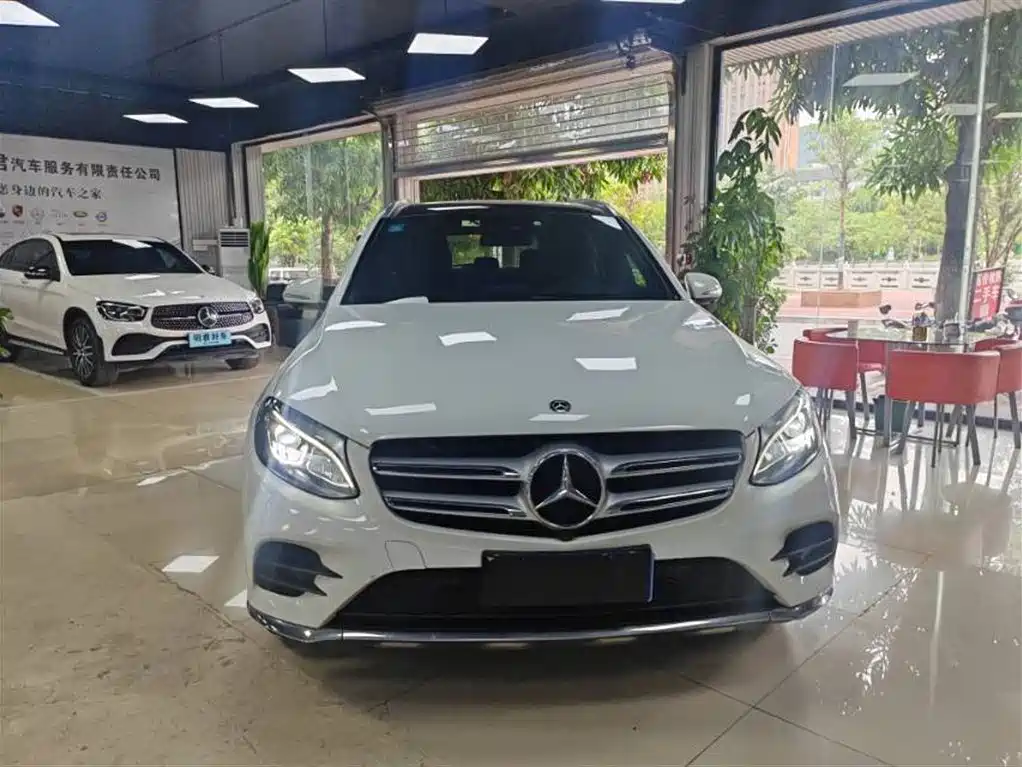 Mercedes-Benz GLC 2019 GLC 260 L 4MATIC Luxury