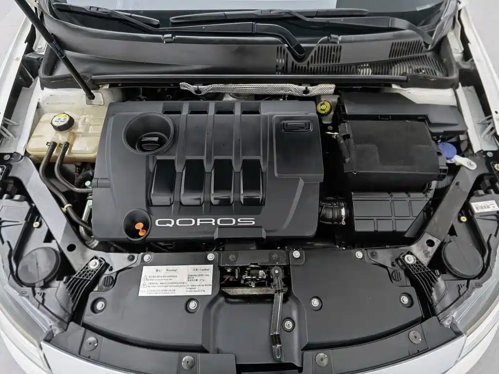 Qoros Qoros 3 — миниатюра 6