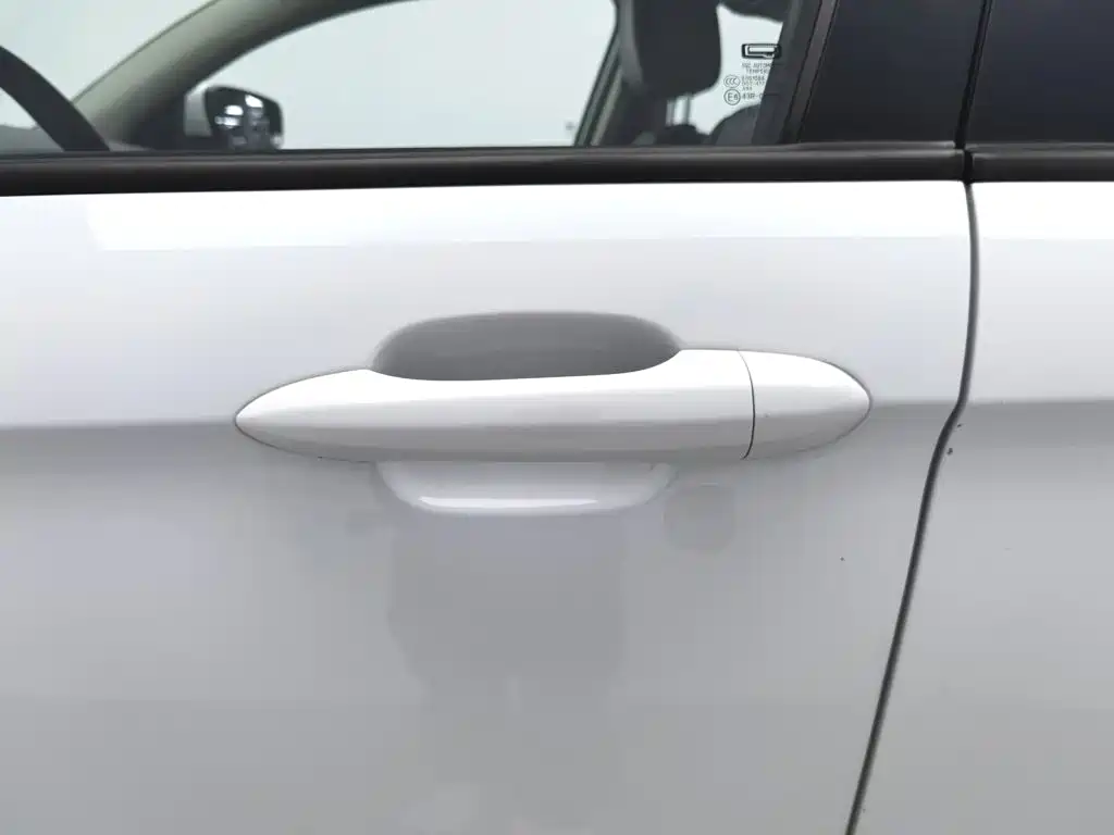 Qoros Qoros 3 — миниатюра 18