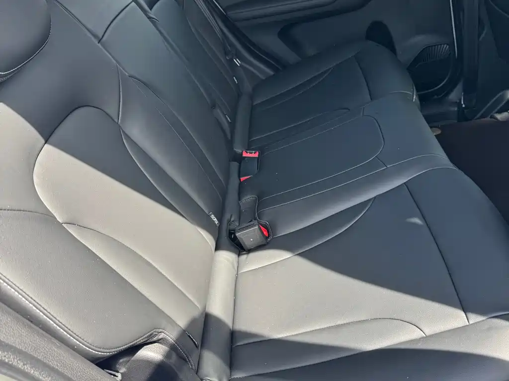 Haval M6 — миниатюра 16