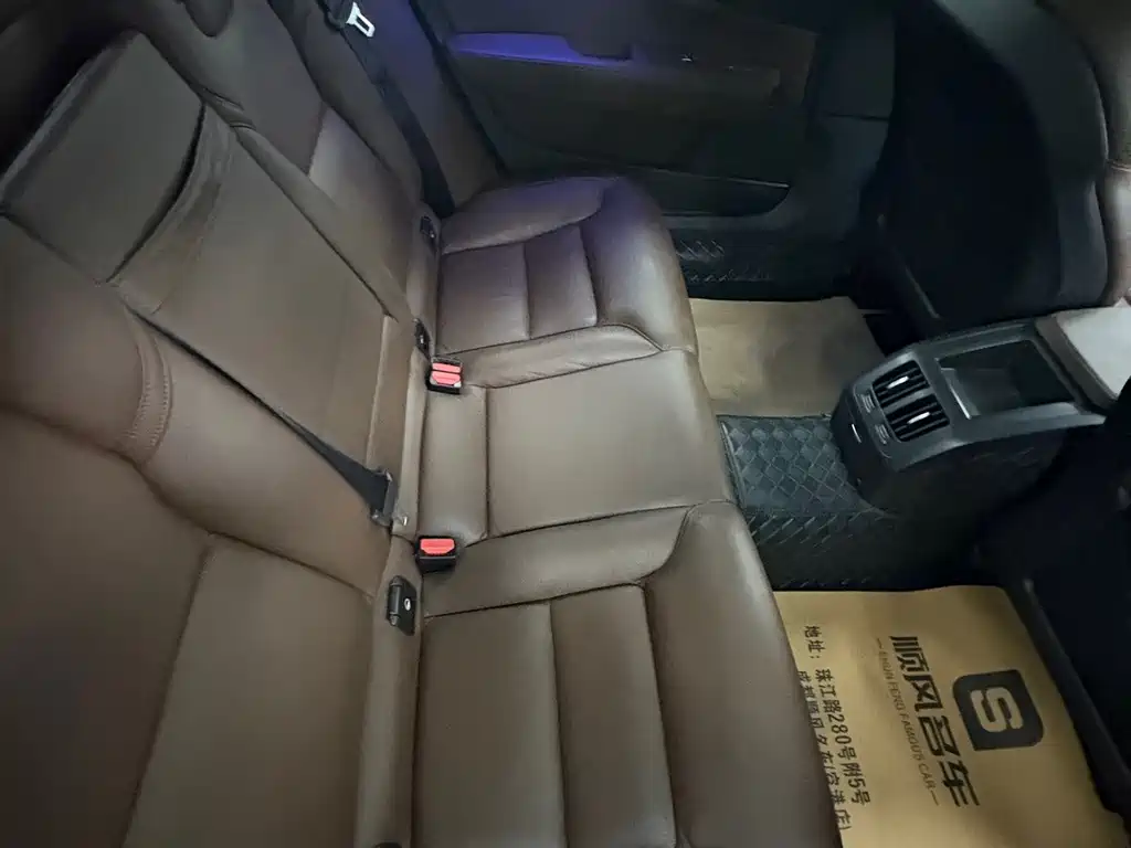 Volvo S60 — миниатюра 11