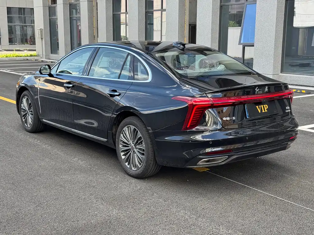 Hongqi Hongqi H5 — миниатюра 12
