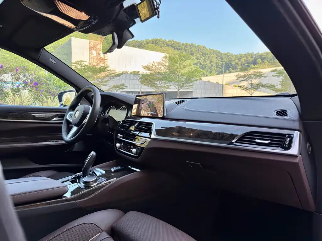 BMW 6 Series GT — миниатюра 15