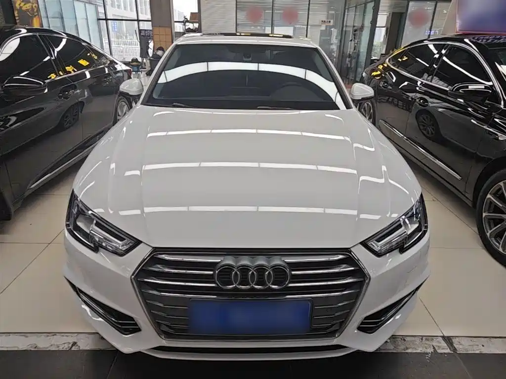 Audi A4L 2018 30 40 TFSI Fashion