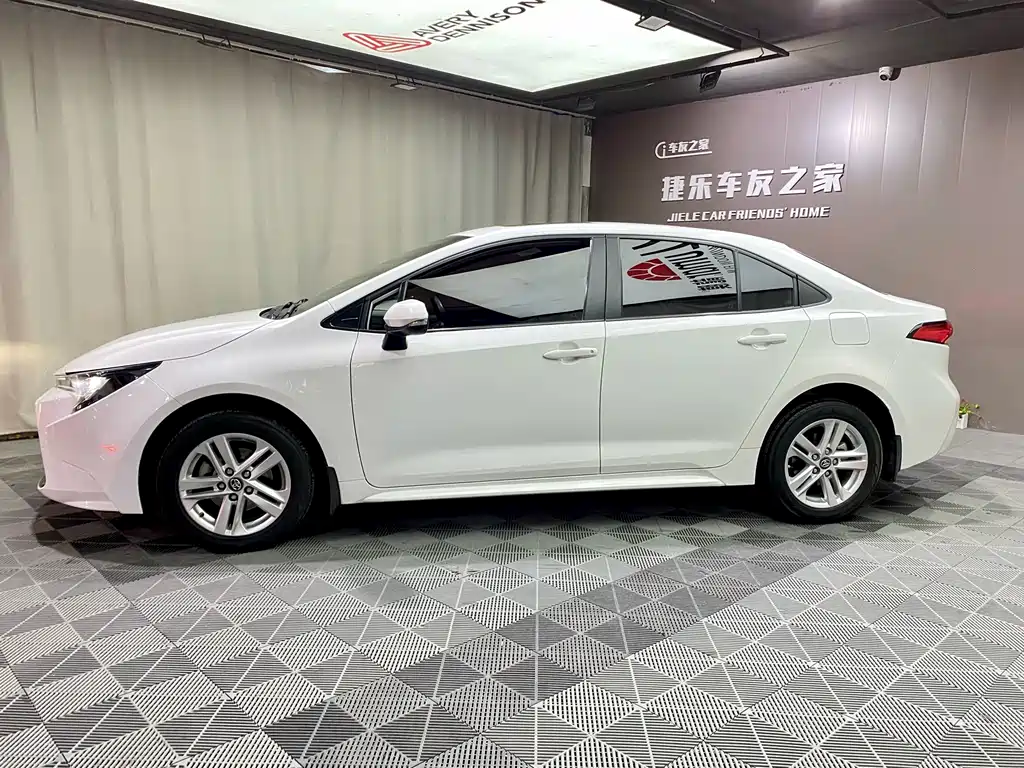Toyota Levin - фото 4