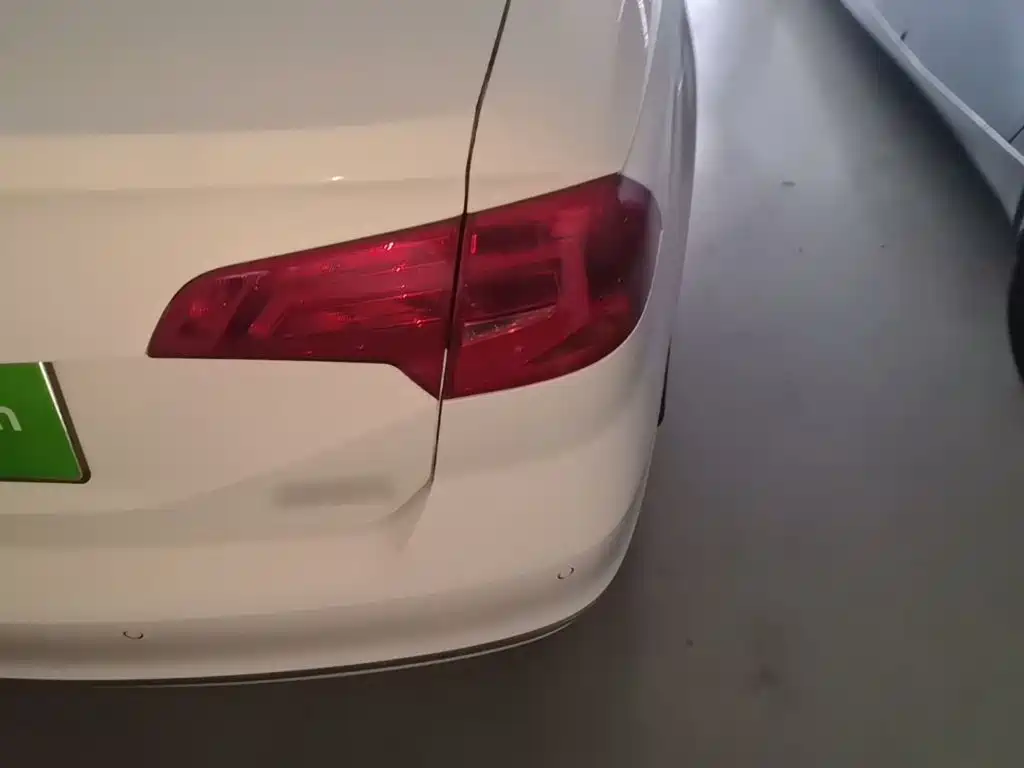 Volkswagen Bora — миниатюра 8