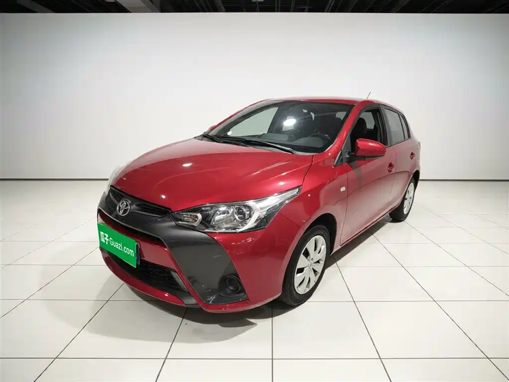 Toyota Yaris L 2020