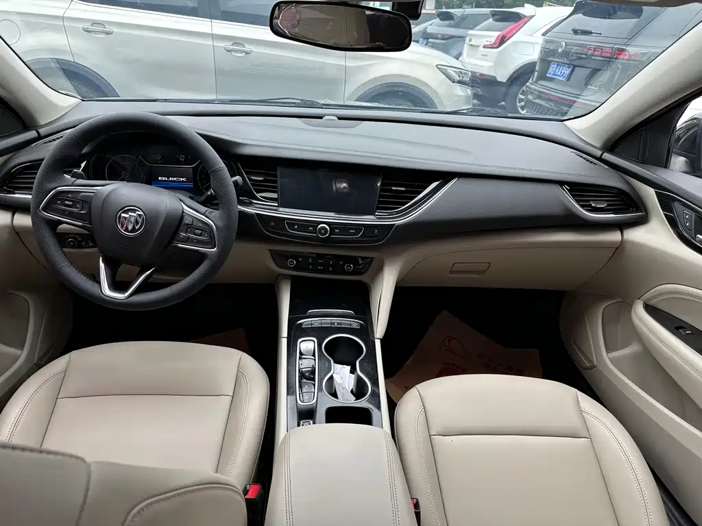 Buick Regal — миниатюра 9