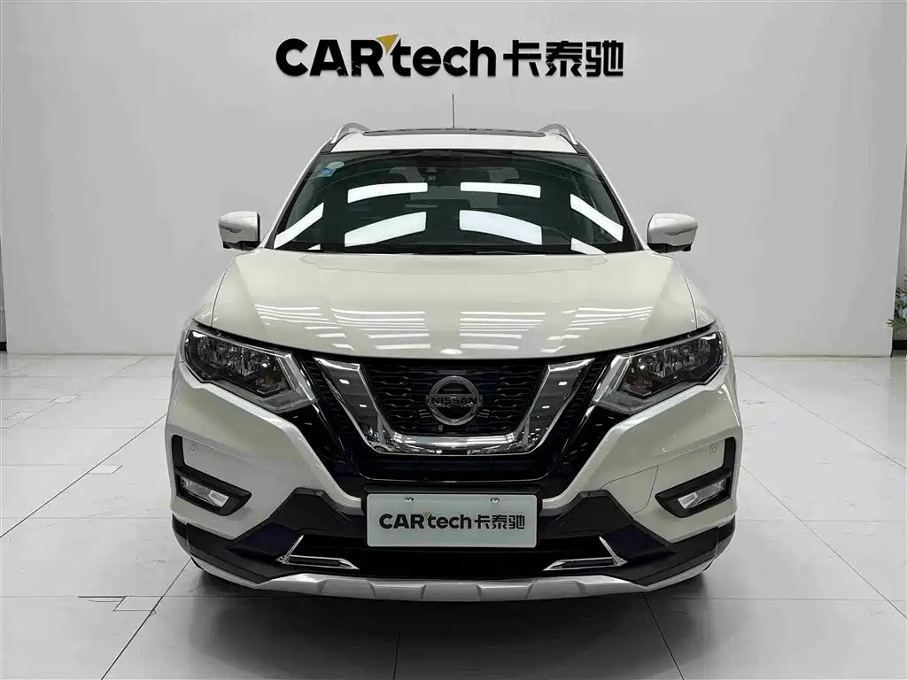 Купить Nissan X-Trail