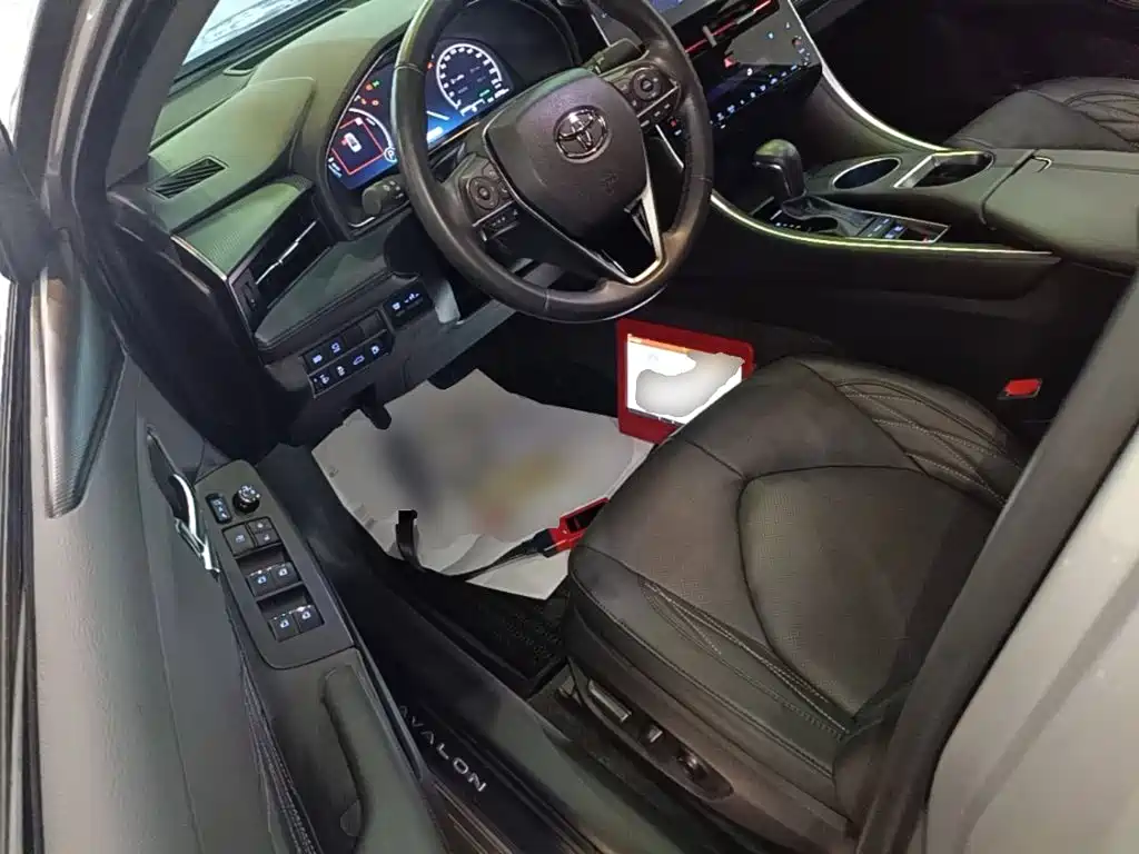 Toyota Avalon — миниатюра 16
