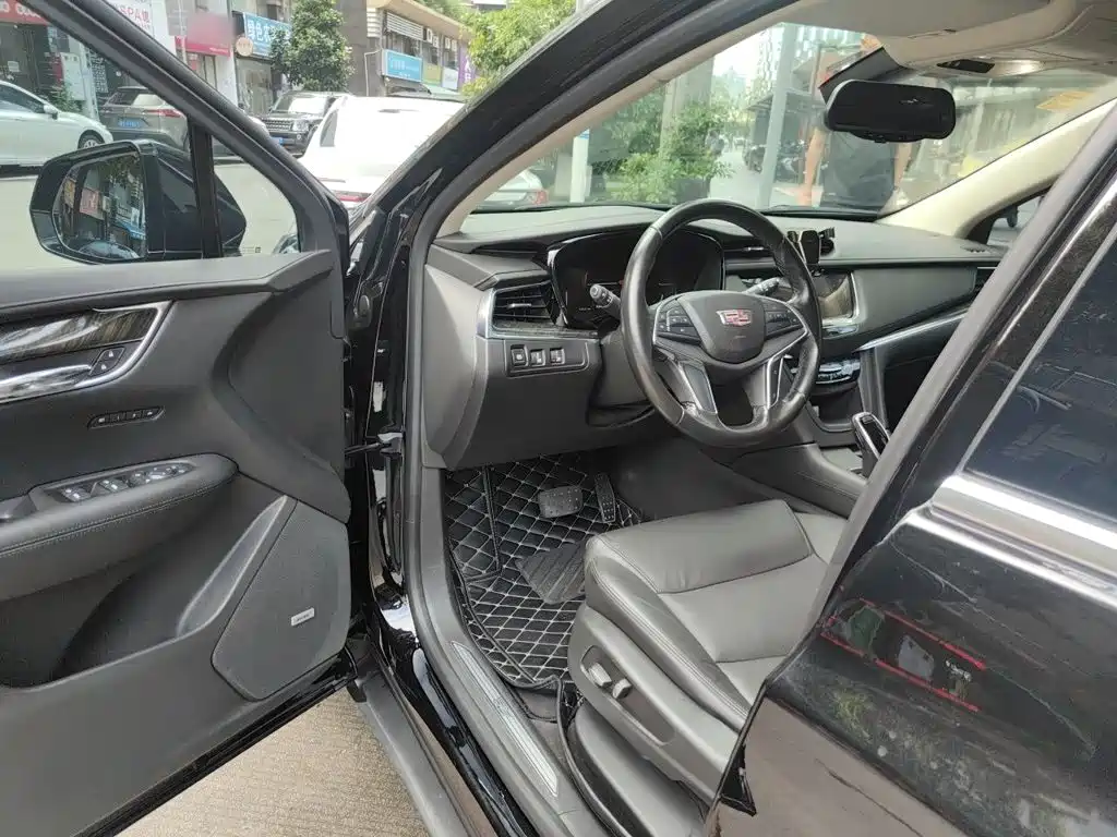 Cadillac XT5 — миниатюра 14