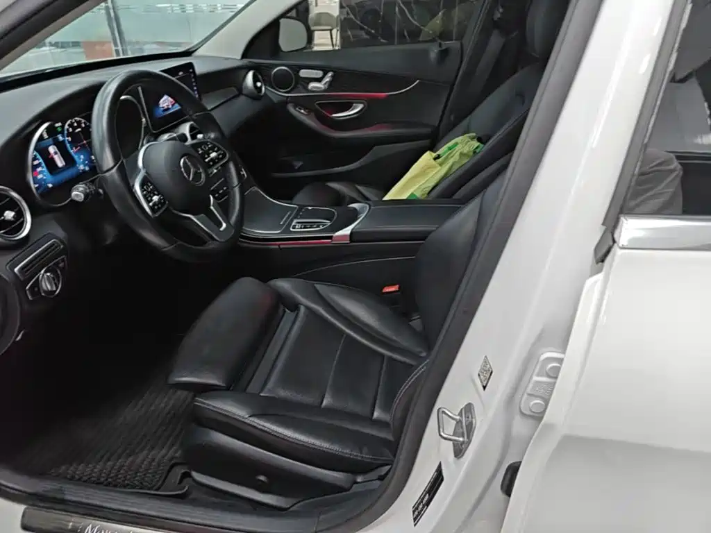 Mercedes-Benz C-Class (Import) — миниатюра 15