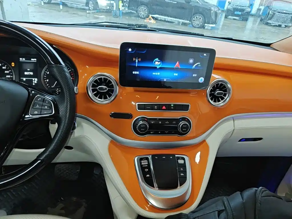 Mercedes-Benz Vito — миниатюра 10