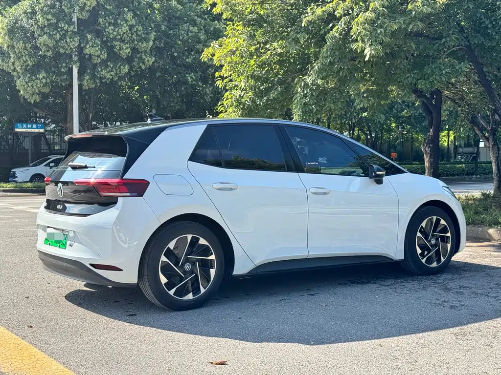 Volkswagen ID.3 — миниатюра 9
