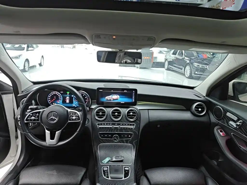 Mercedes-Benz C-Class (Import) — миниатюра 10