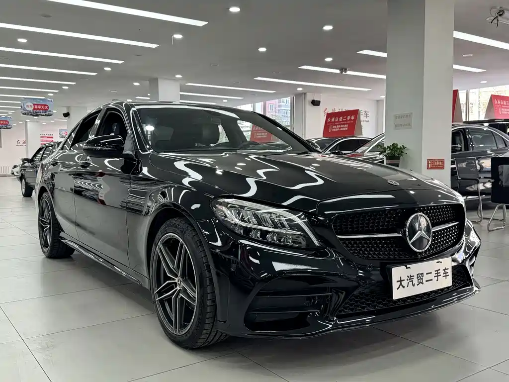 Mercedes-Benz C-Class — миниатюра 3