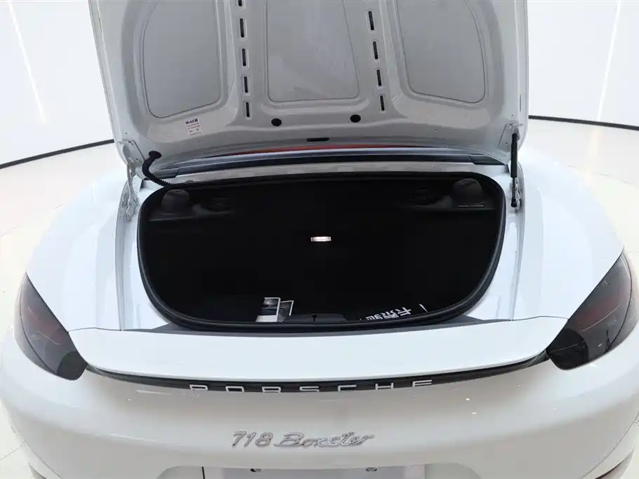 Porsche 718 2022 Boxster 2.0T