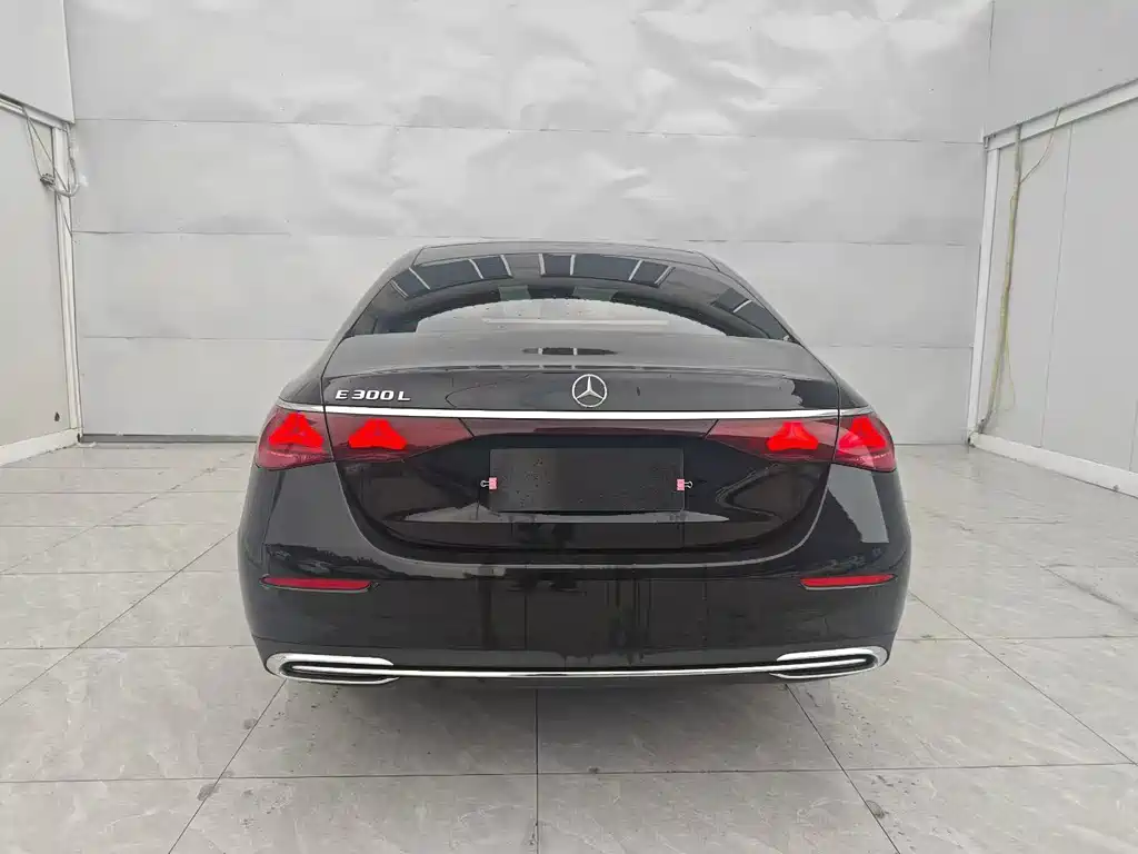 Mercedes-Benz E-Class E 2024 E 300 L Fashion
