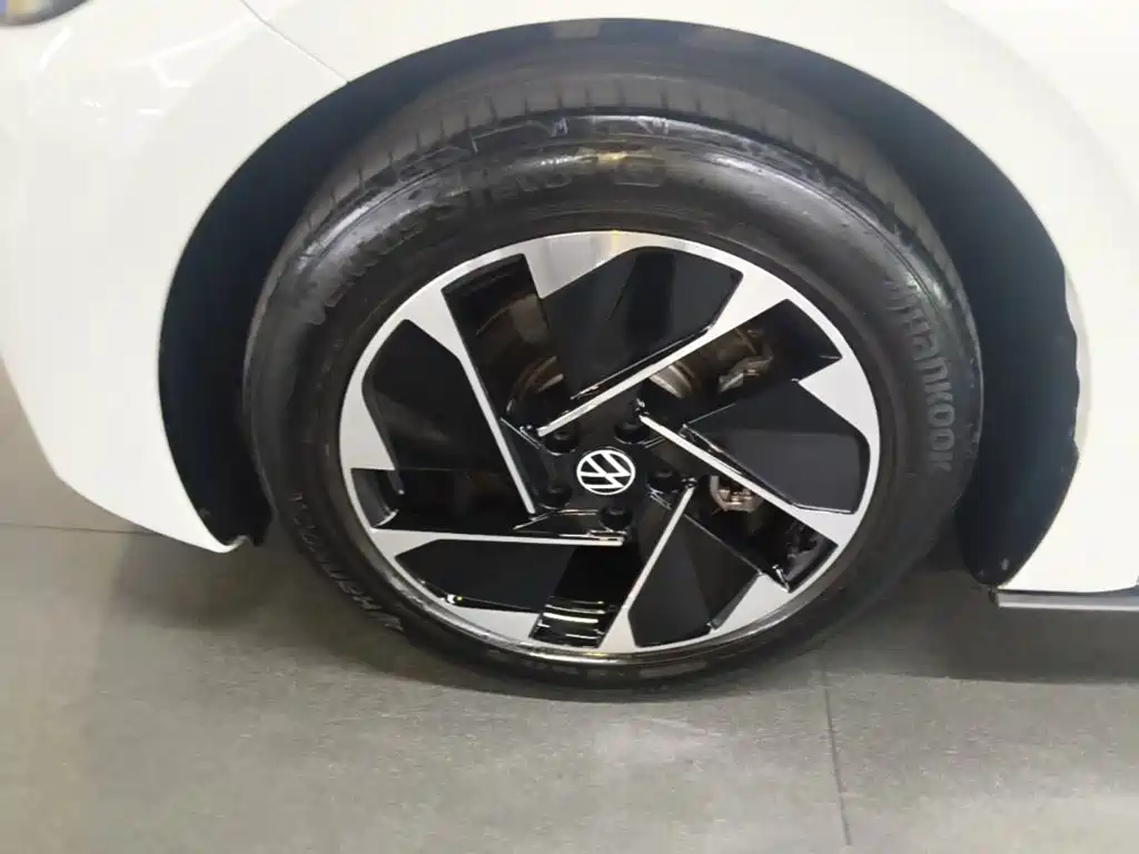 Volkswagen ID.3 — миниатюра 23