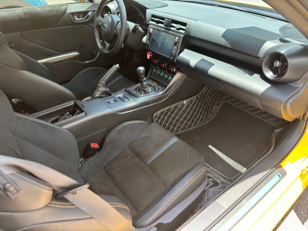 Subaru BRZ 2026 2.4L MT