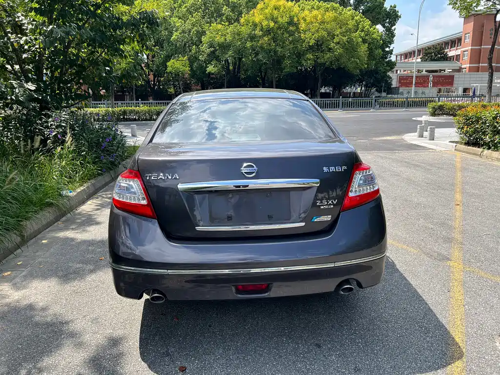 Nissan Teana — миниатюра 6