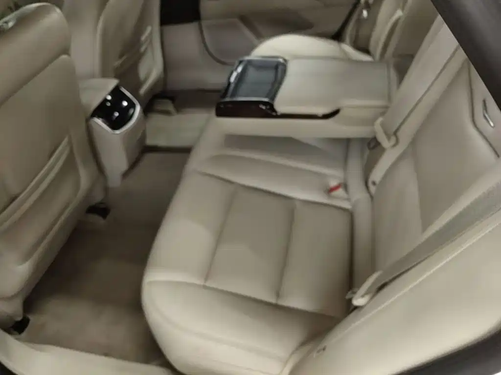 Cadillac XTS — миниатюра 17
