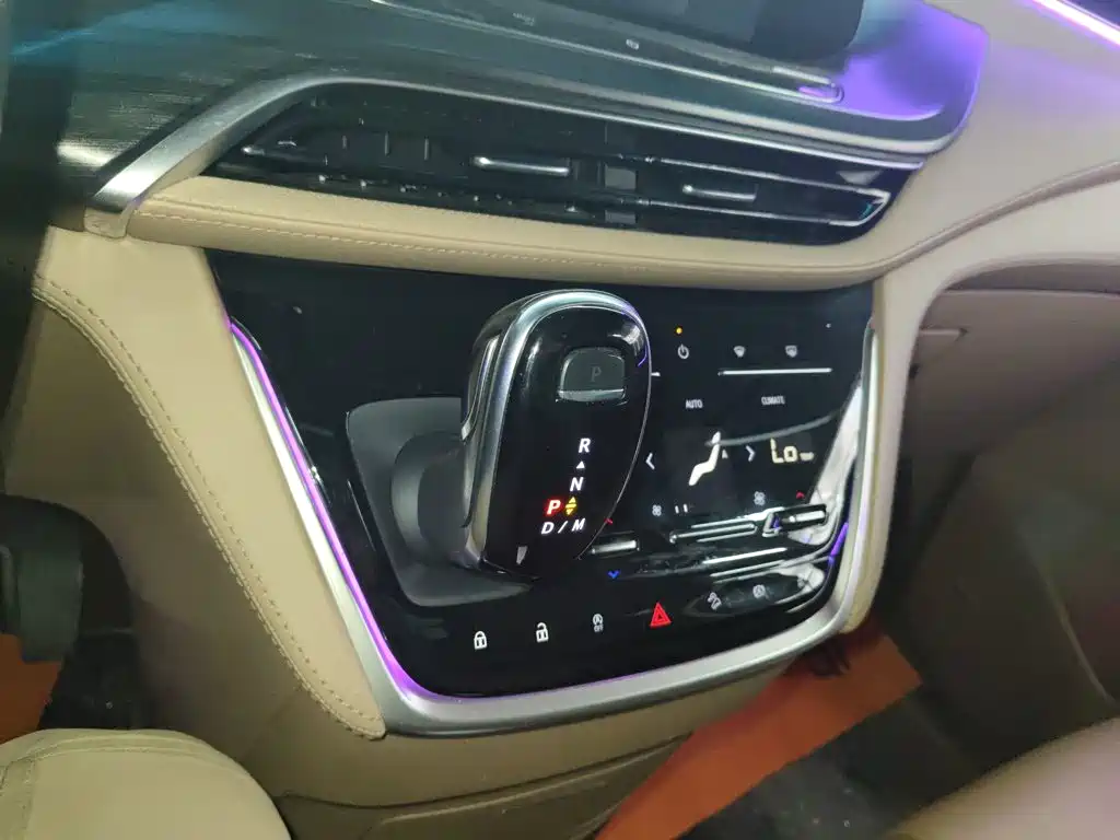 Buick GL8 2020 ES 653T Flagship