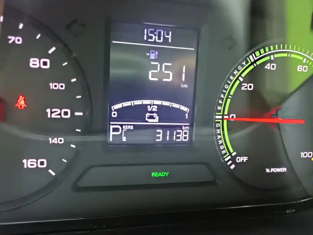 Roewe Clever — миниатюра 12