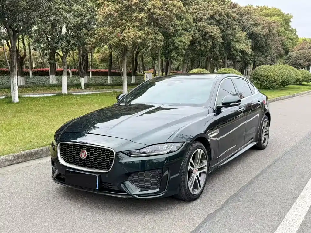 Купить Jaguar XEL