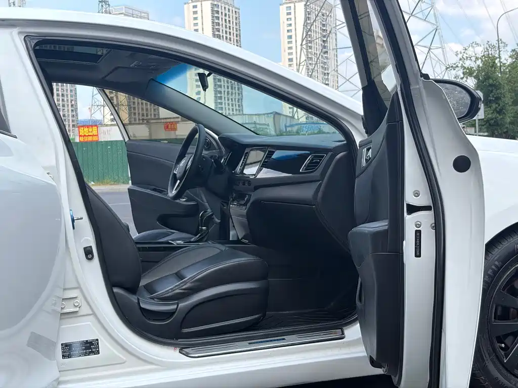 Hyundai Mistra — миниатюра 12