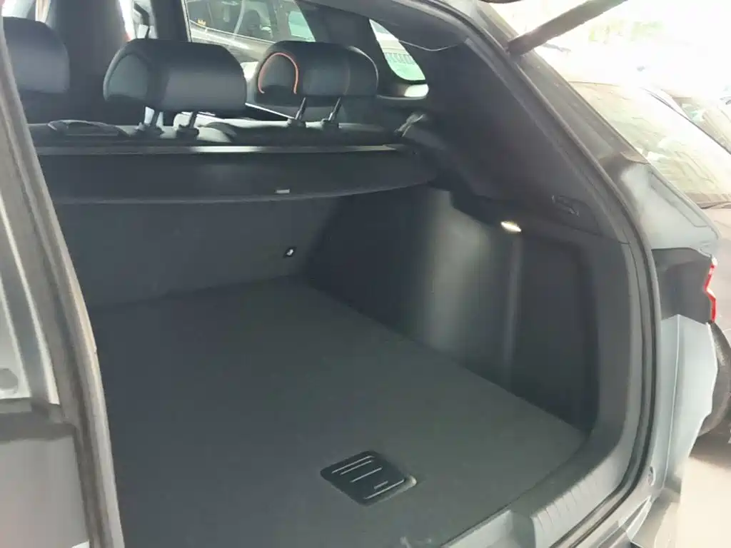BYD PLUS New Energy — миниатюра 19