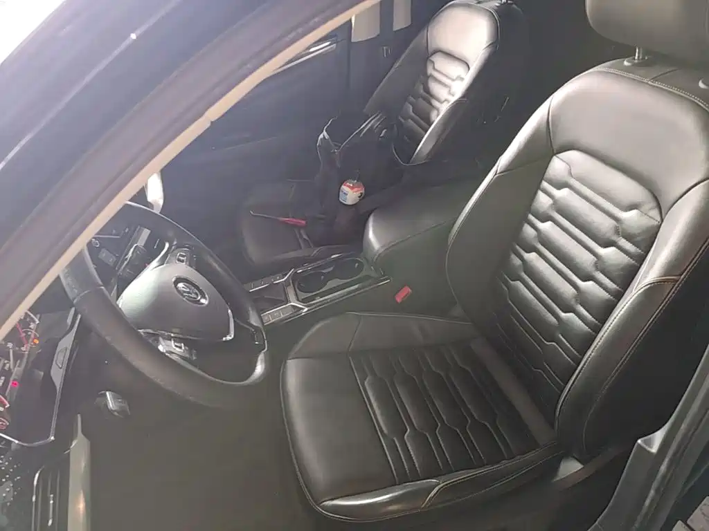 Volkswagen Passat — миниатюра 20