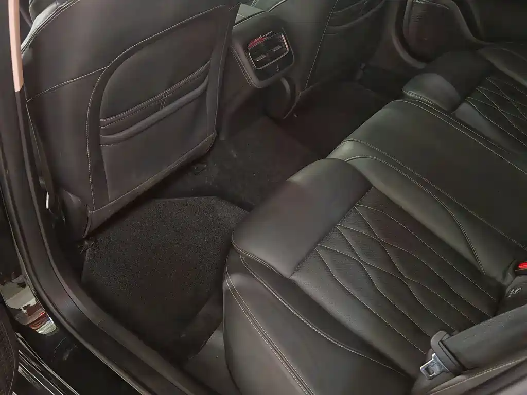 Chery Arrizo 8 — миниатюра 13