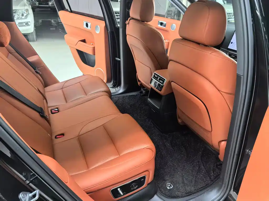 Li Auto Li L7 — миниатюра 8