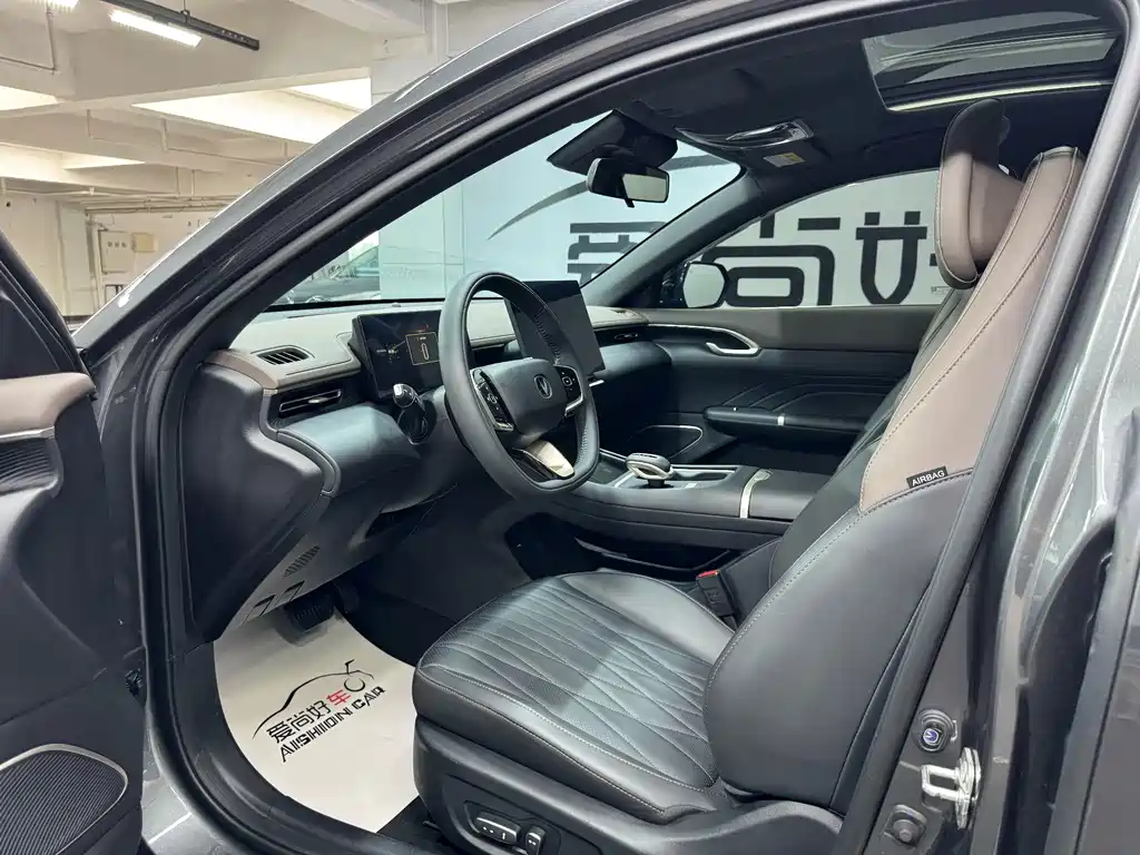 Changan Eado — миниатюра 8