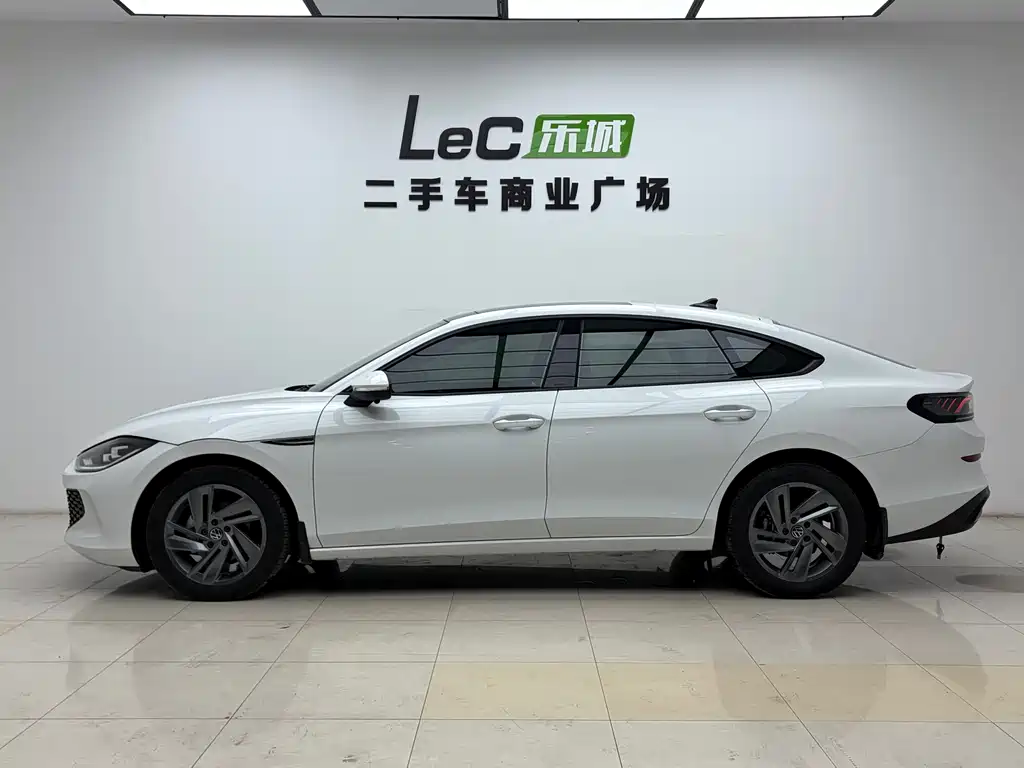 Volkswagen Lamando — миниатюра 4