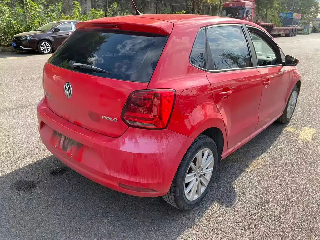 Volkswagen Polo — миниатюра 7