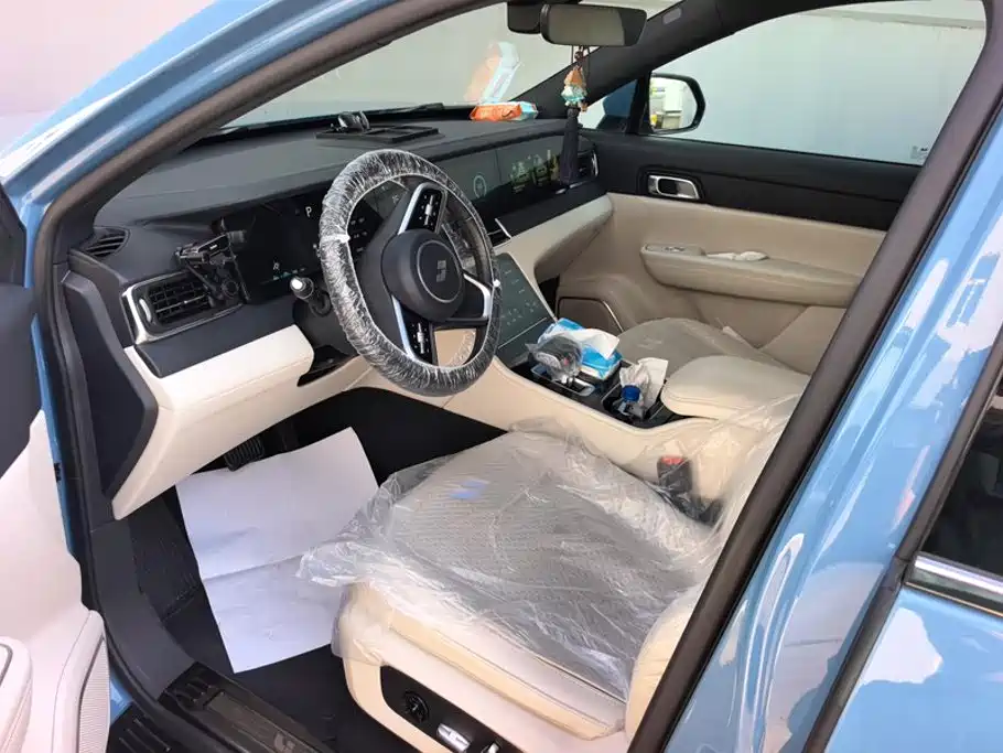 Li Auto Li ONE — миниатюра 9