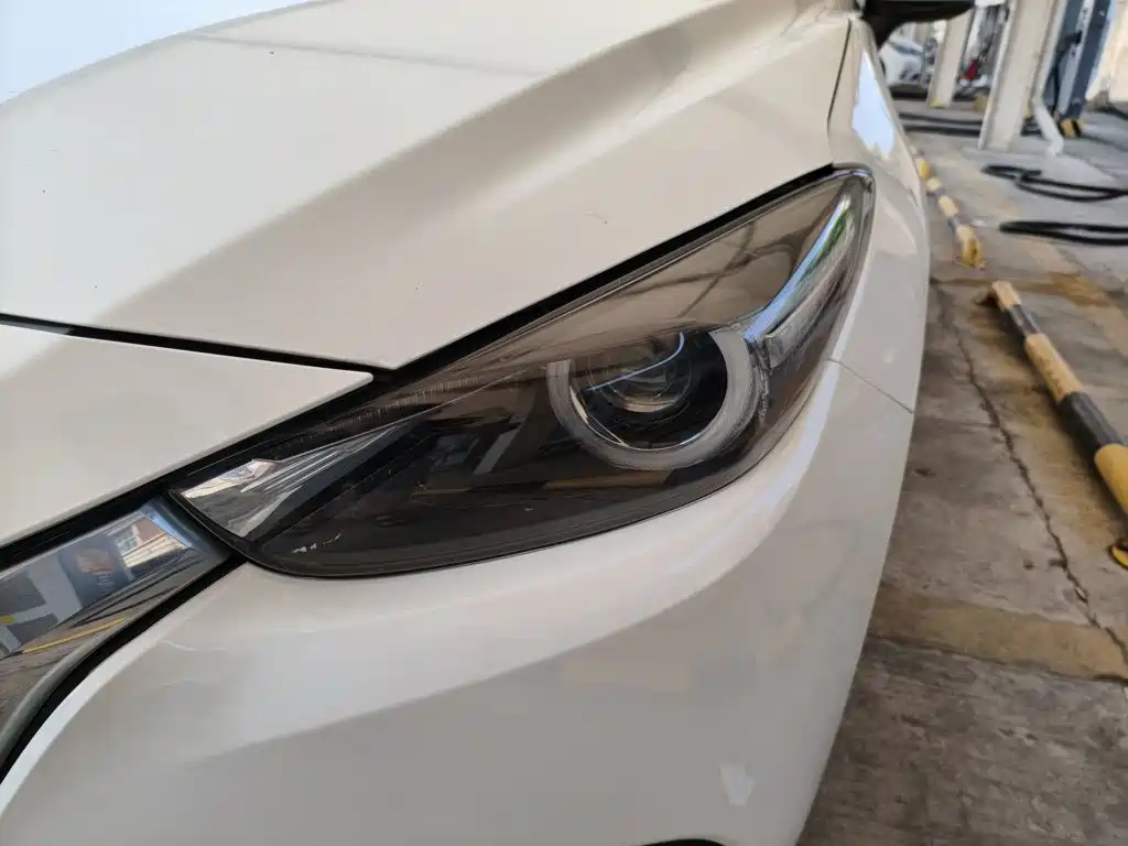 Mazda 3 Axela — миниатюра 24