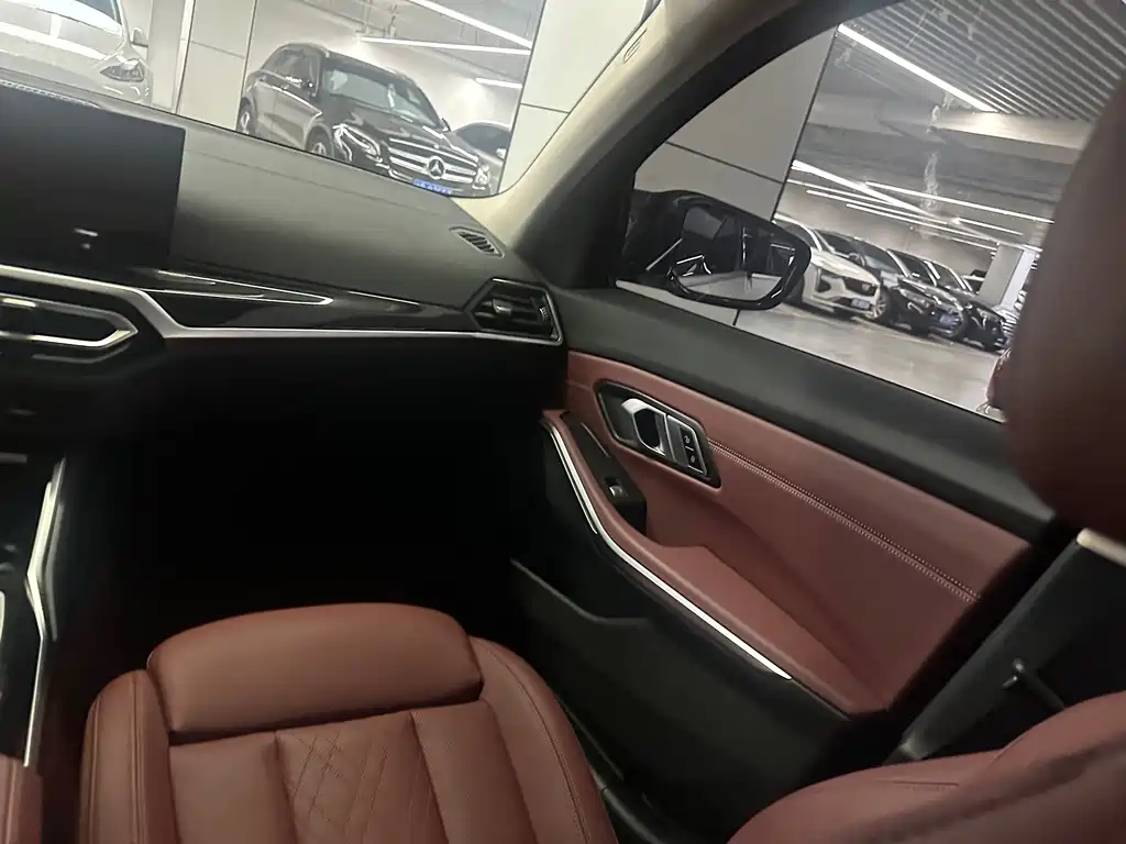 BMW 3 Series — миниатюра 7