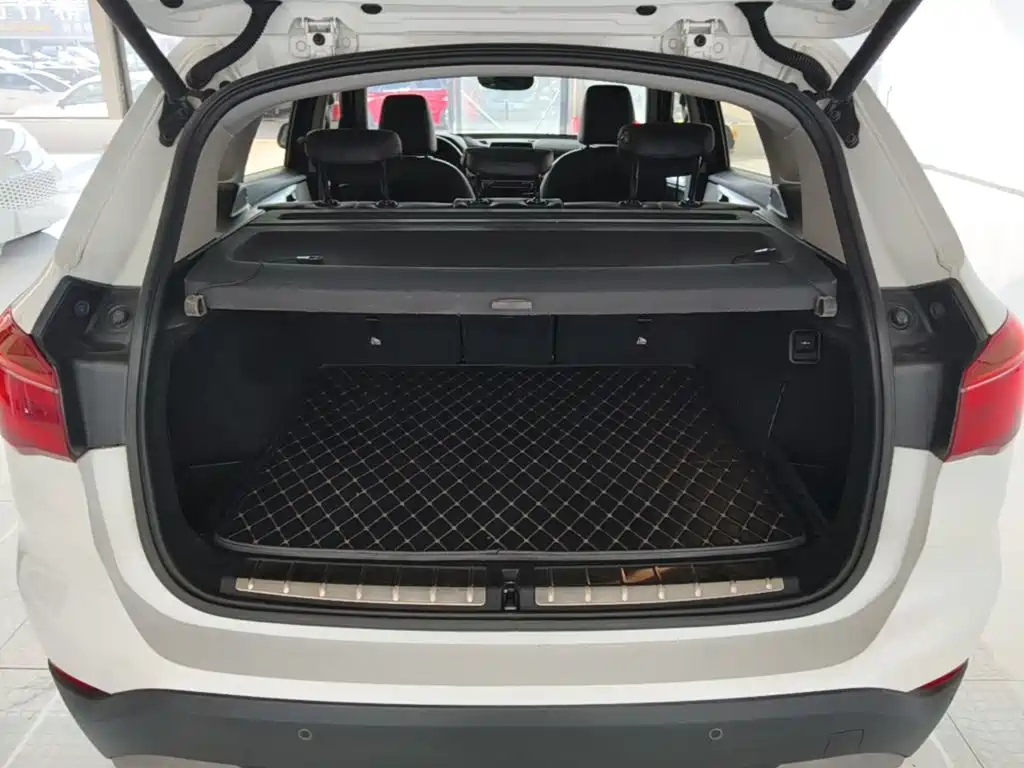 BMW X1 — миниатюра 19
